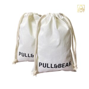 ถุงผ้าดิบหูรูดPULLBBEAR